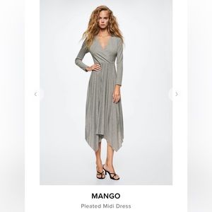 Pleated midi dress